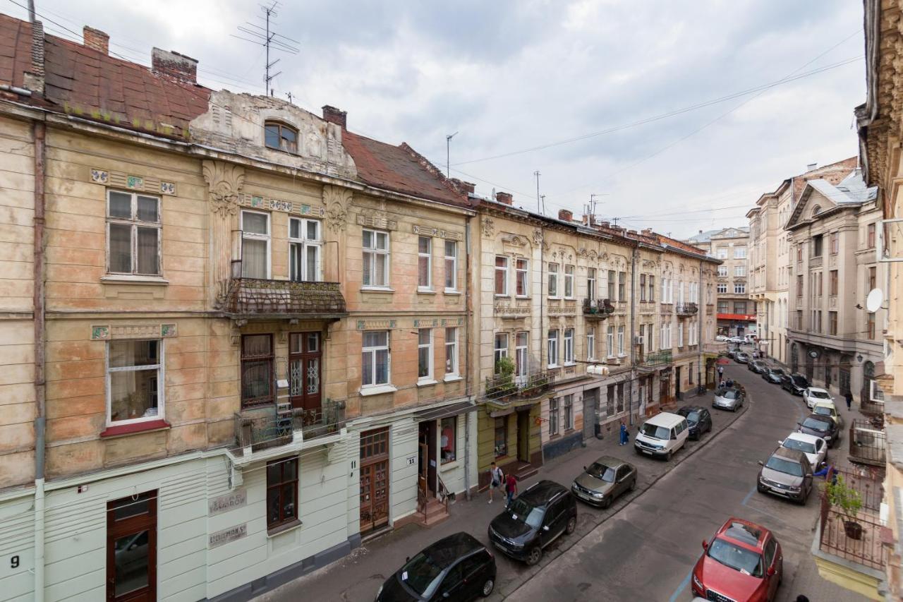 Avangard Deluxe Art Apart Liov Exterior foto